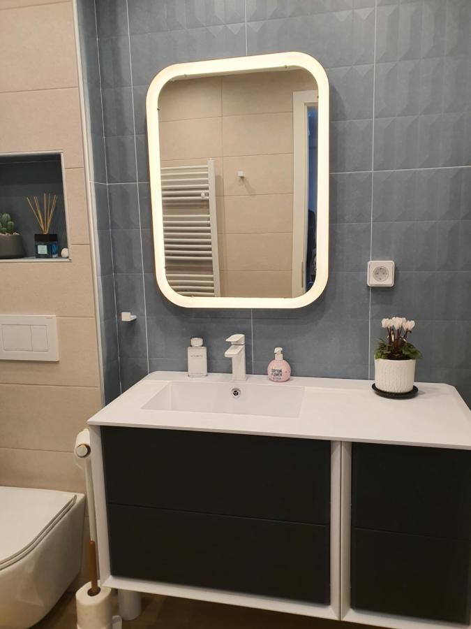 Tony'S Suite With Parking Athens Luaran gambar